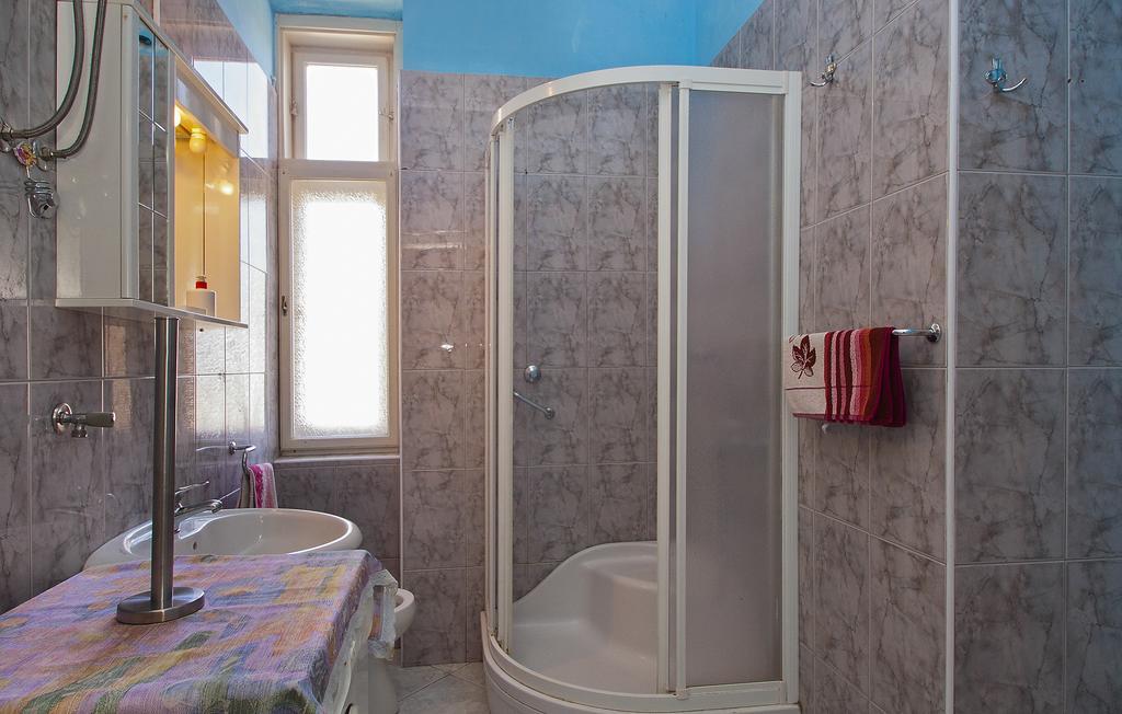 Pula City Center Big Apartment With Private Parking Exterior foto
